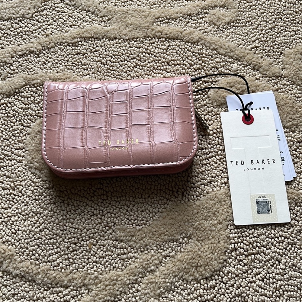 Ted Baker Manicure Set - Picture 1 of 4